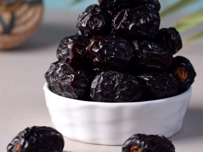 Ajwa with background